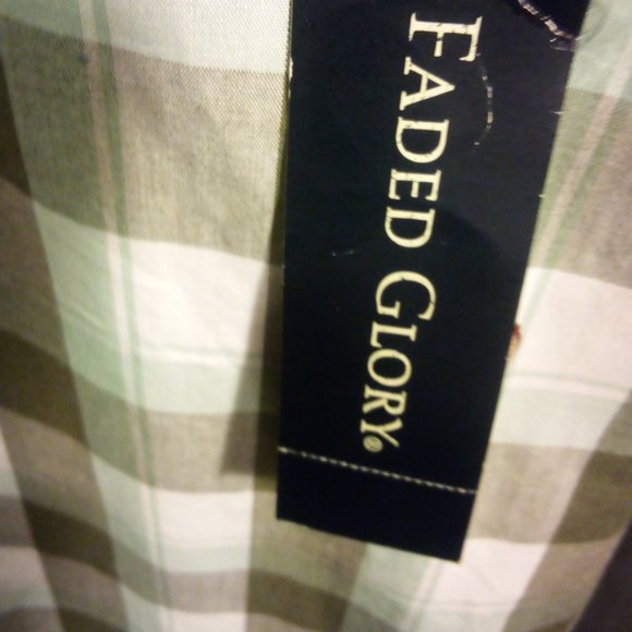 FADED GLORY NEW XL SHORT SLEEVE BUTTON DOWN SHIRT - Picture 4 of 4